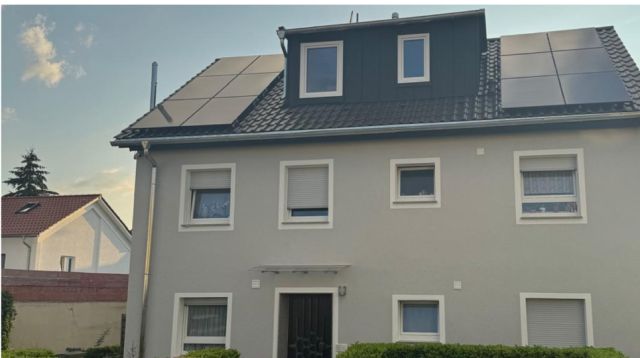 Mehrfamilienhaus mit Photovoltaik